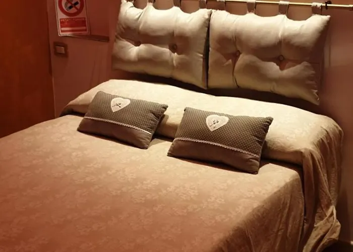 Cinecitta'est Apartamento Roma